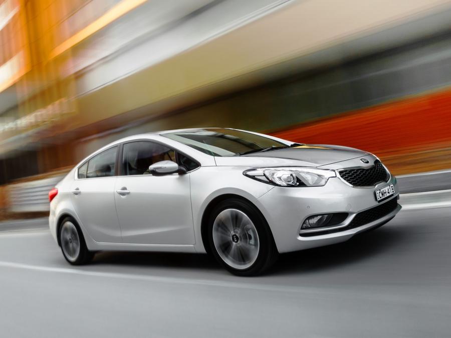  Kia Cerato Sedan 2013 года  (AU) (фото 7 из 18)